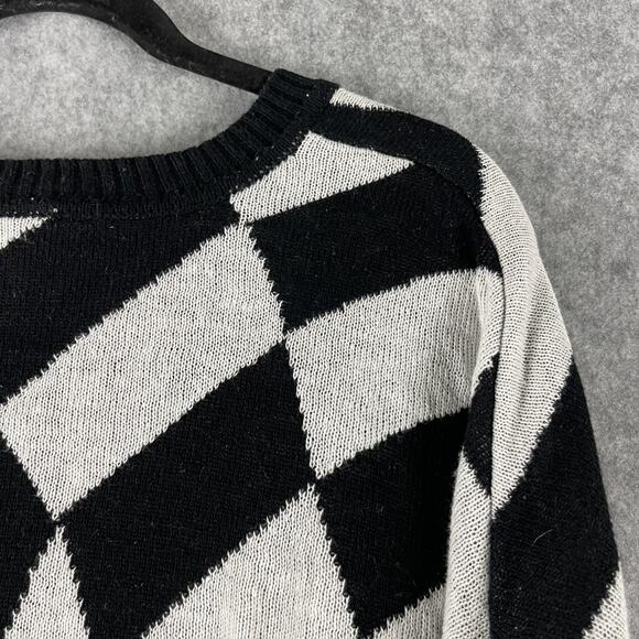 Disney Mickey Mouse Sweater Womens XXL Checkered Knit Graphics Pullover Retro - Picture 12 of 13